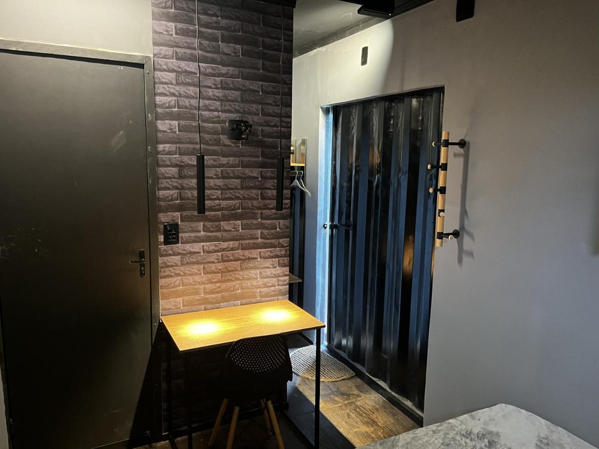 Container-Spa Quente, Projetor Cine, Lareira, Churrasqueira-20Km De Brotas Torrinha Zewnętrze zdjęcie